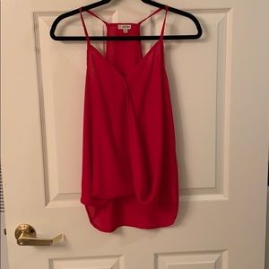 Do-it-all Red top